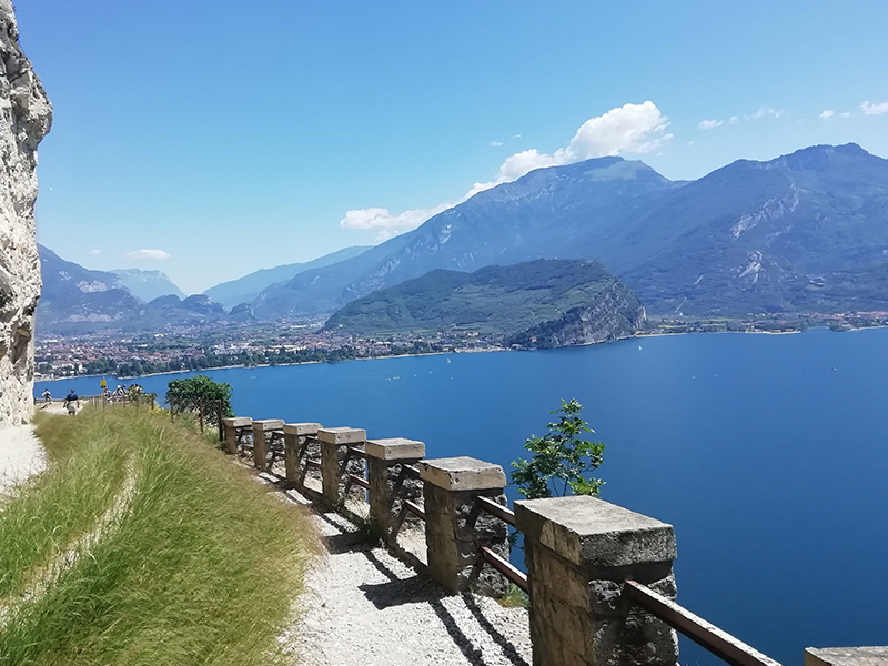 Trekking am Gardasee - Garnì Francesco Lake Garda